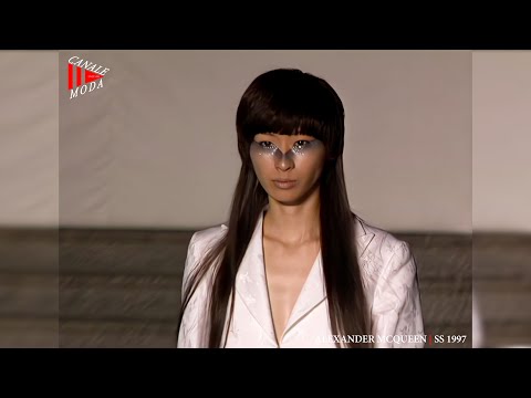 ALEXANDER MCQUEEN Spring Summer 1997 London - Canale Moda