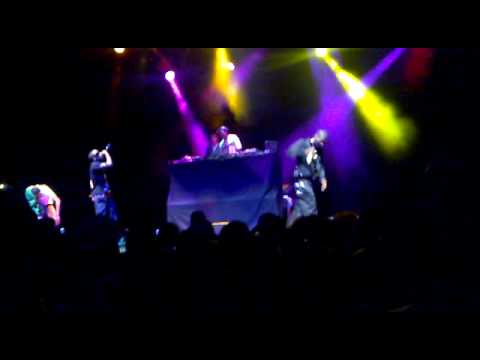 Wretch 32, Scorcher, Wizzy Wow - Space Invader Live