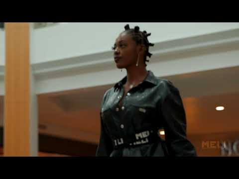 MELI Autumn/Winter 2023 - 2024 flash mob Runway Show