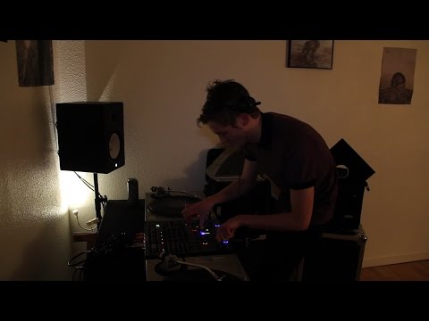 SOFA SOUNDS #4 - LONER