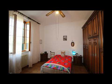 Vendesi appartamento con spazio esterno a Ribolla (181RB)