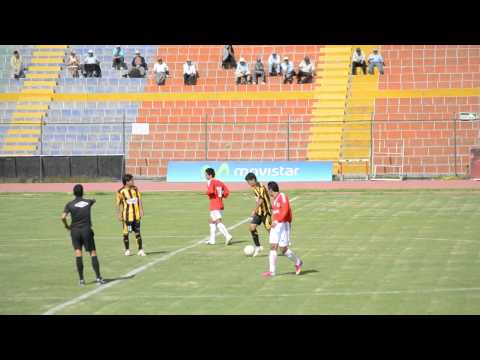 Jugadas del partido entre Aurora e Internacional-Liga del Cercado-Copa Perú Arequipa-23/03/2013
