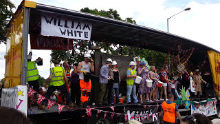 preview picture of video 'NUNEATON CARNIVAL 2012 LONGER'