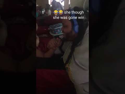 Meat eater vs vegetarian/ are meat eaters stronger than vegetarians?