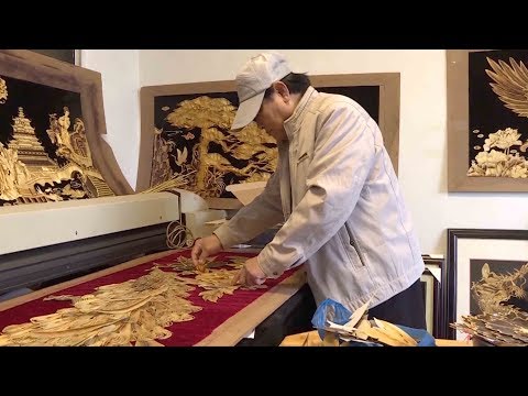 Arab Today- Craftsman creates lively straw paintings