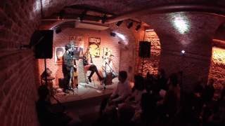 Darn That Dream (Sarah Vaughan Cover)