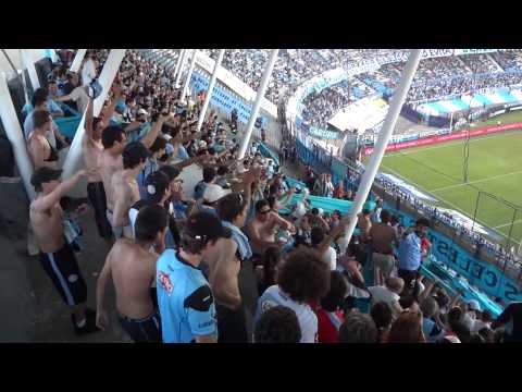 "GOL DE BELGRANO + GOL DE RACING...Y ALENTANDO SIN PARAR" Barra: Los Piratas Celestes de Alberdi &bull; Club: Belgrano