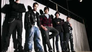 Simple Plan - Famous For Nothing Download + Lyrics