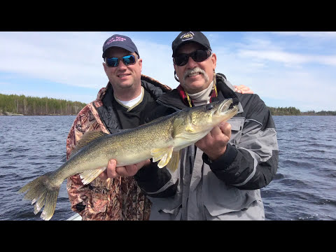 Bud's Gunisao Lake Lodge
