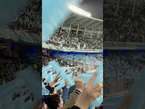 "VAMO ACADE NO FALLES A TU HINCHADA " Barra: La Guardia Imperial &bull; Club: Racing Club &bull; País: Argentina