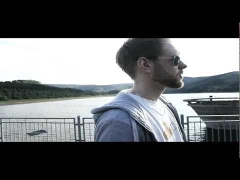 Phönixxx One und StaffStar - Jung und kaputt ( 38 ParaBeatz 2012 )