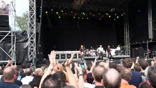 Status Quo: Wild Side Of Life (Live Clam Rock 07.07.2013)