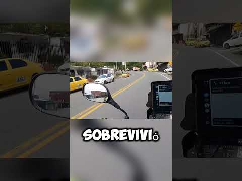 Rodando hacia Urabá llegué a un pueblo lleno de oro e historia 🏍️