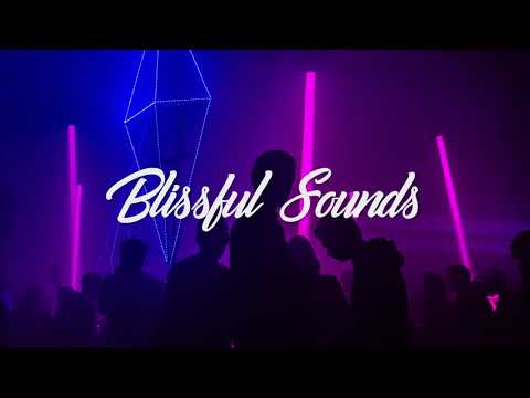 Kayliox - Reach Out ft. Stevyn (Radio Edit) [Premiere]