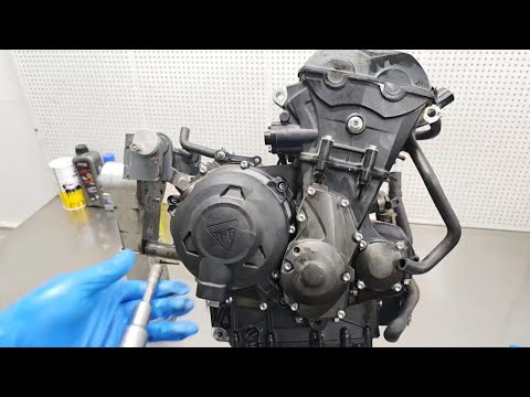 Triumph Trident 660 Engine Teardown: Hidden Damage & Expert Repairs