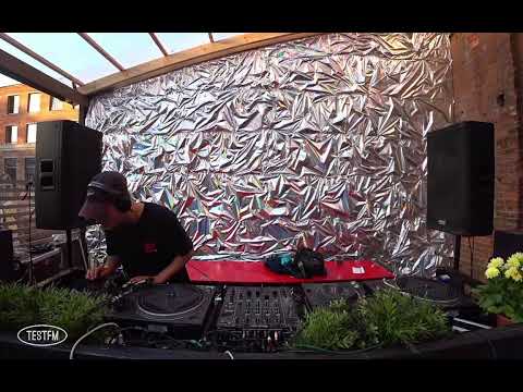 URWAXX x TESTFM: Cyan85