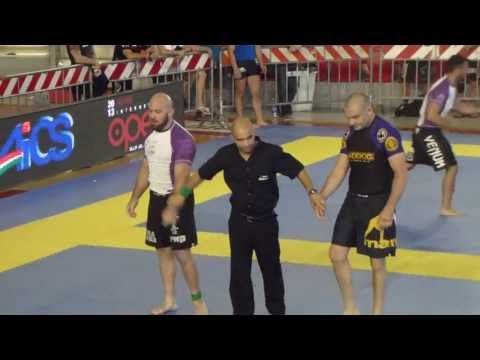 Sagi Dodev vs Patryk Galkowski - European Open No-Gi 2013 - Purple Master - Super-Heavy
