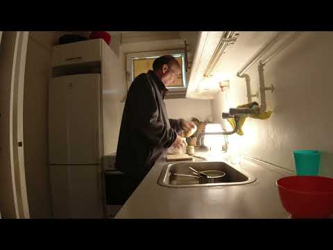 MongoTV_9677 - Min Morgenmad - Ristet GROVBOLLE Med Tahin og OST