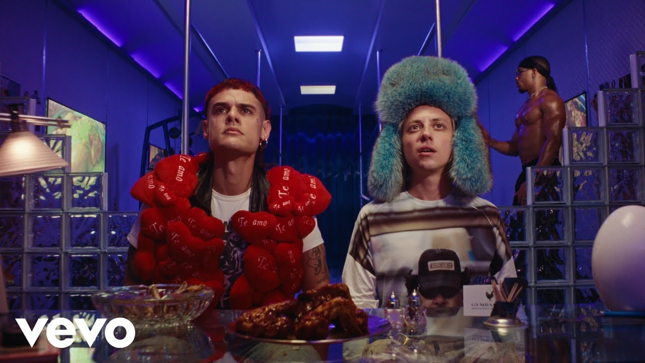 Miniature de la vidéo CA7RIEL & Paco Amoroso - PAPOTA (FINAL TRAILER) du film PAPOTA