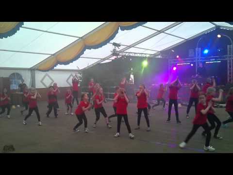 WiKiTa 01.06.2013 mit "Good Feeling" beim Feuerwehrfest Nordgeorgsfehn