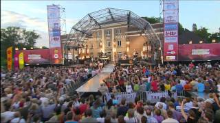 Milk Inc. - Shadow (Live At Vlaanderen Muziekland 29-07-2011)