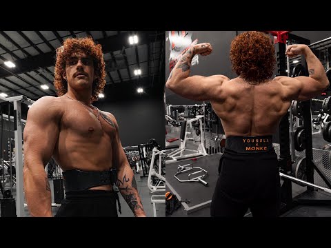 WHAT I DO TO GET SHREDDED