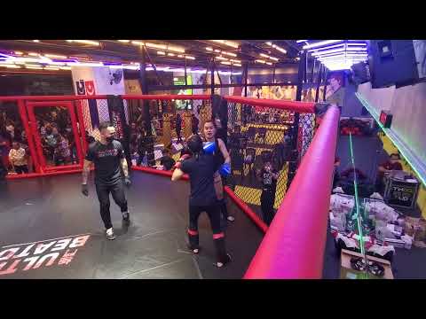 Ultimate Beatdown39: (KickBoxing)   Yana Augus VS  Chloe