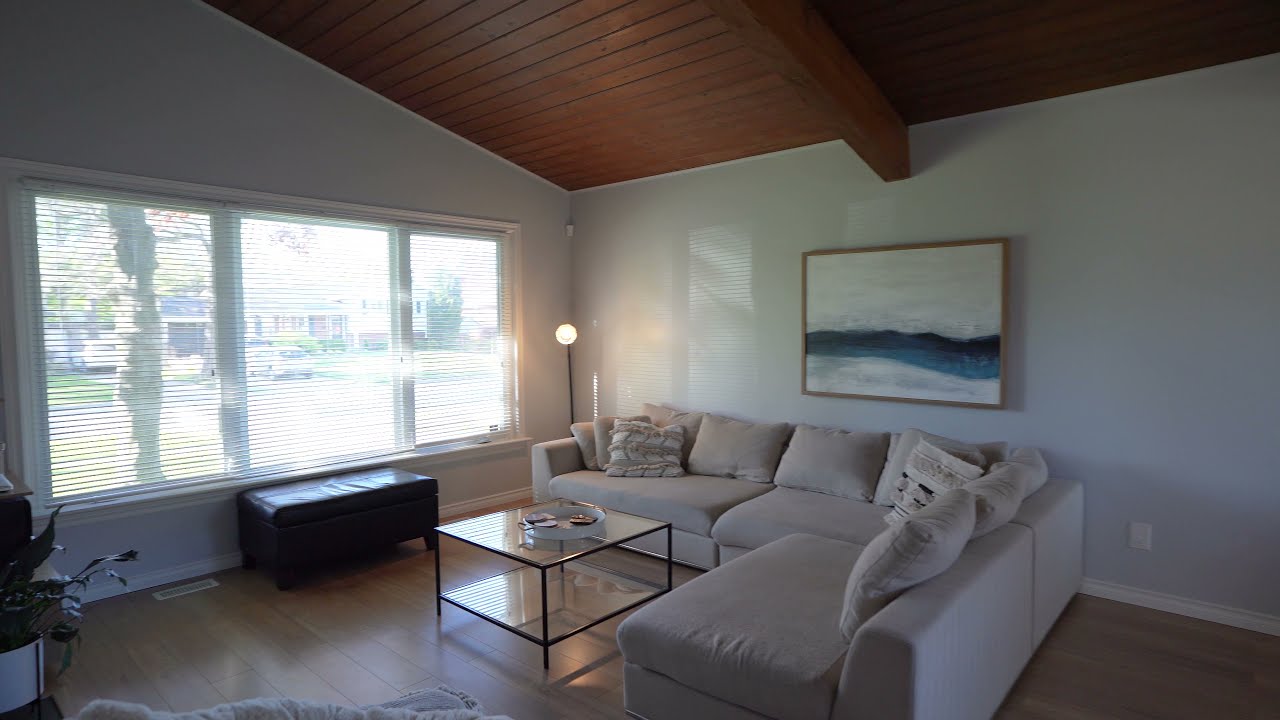 1109 Gurd Street  Oliver Stephens United Country Real Estate Great West Realty Inc.