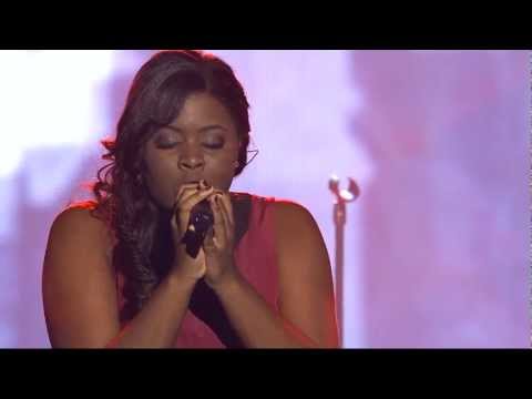 Leslie Philbert - Amerika - Erste Live-Show - The Voice of Switzerland 2013