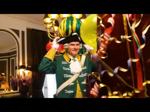 11:11 UHR IM EXCELSIOR | DER MOMENT, AB DEM DAS HERZ UNSERES DIREKTORS IM KARNEVALSTAKT SCHLÄGT