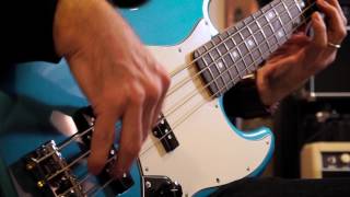 Max Guitar - Fender Standard Jazzbass