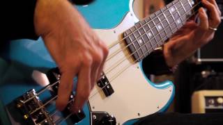 Video thumbnail for Max Guitar - Fender Standard Jazzbass by Max Guitar B.V.