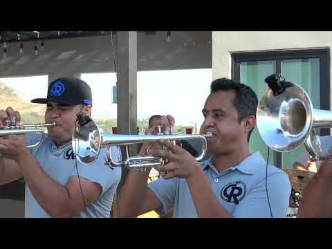 El Ayudante (En Vivo) - Banda Corona Del Rey