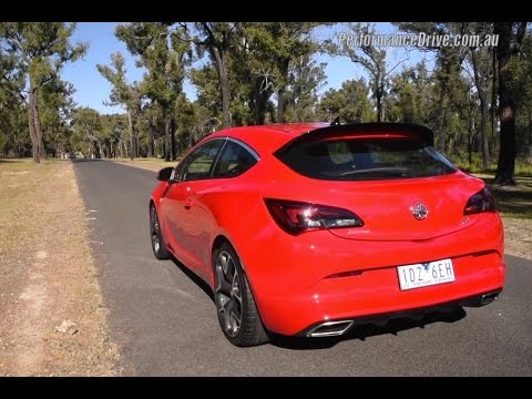 2015 Holden Astra VXR 0-100km/h & engine sound