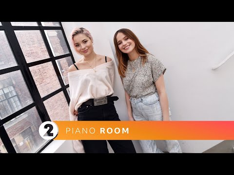 Gabrielle Aplin & Nina Nesbitt - Don't Think Twice, It's All Right (Bob Dylan) Radio 2 Piano Room
