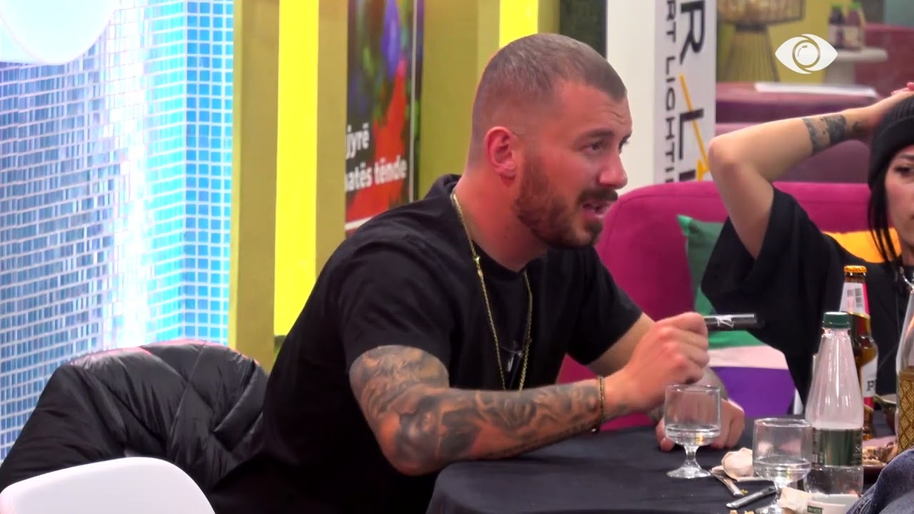 “Më vjen keq të të sulmoj”, Romeo-Albit: Ti vazhdon dhe mban atë qëndrim