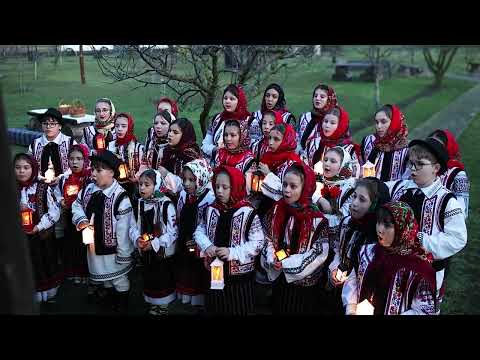 Ia sculați, boieri, sculați! - Ansamblul Florile Prutului ( cover )