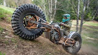 האם ה-Monster Chopper יכול לטפס על גבעה?