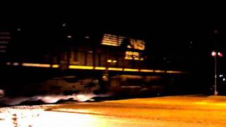 preview picture of video 'NS ES44AC 8066 & NS SD70ACe 1028 lead NS 404 coal bucket!!!! (01/29/2012)'