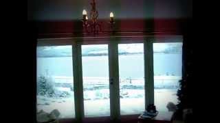 preview picture of video 'Lochearnhead Luxury Cottage, Briar Steading -Interior + Snow Scene view of Loch Earn'