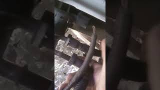 egr valve replacement 4.6l e250 plus broken bolt