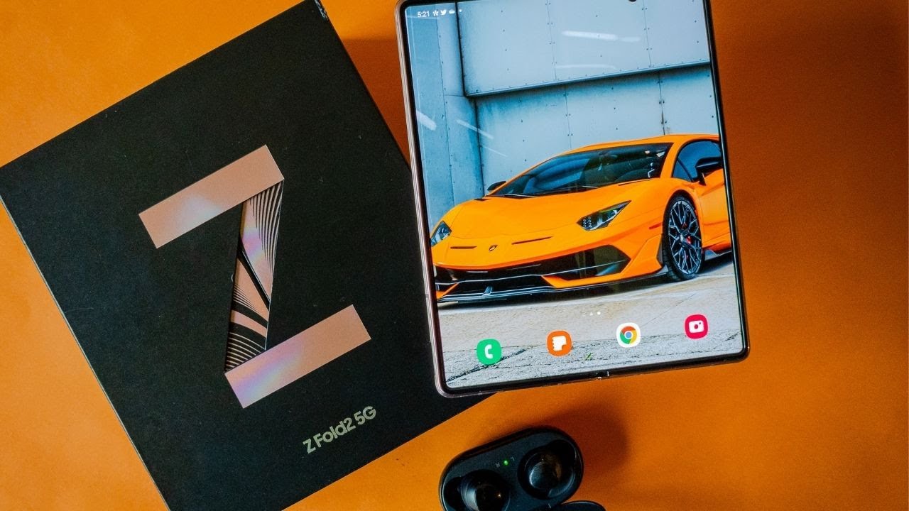 Samsung Galaxy Z Fold 2 5G Review - The Future of Smartphones