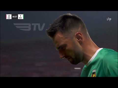 Benfica x Rio Ave: Samaris é ovacionado na Luz e sai em lágrimas