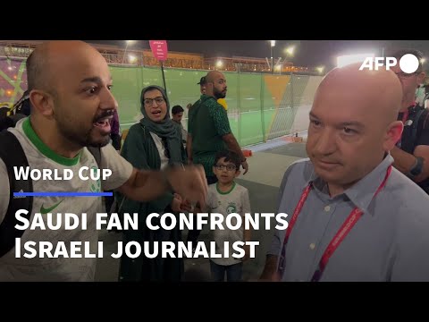 Saudi fan confronts Israeli reporter at World Cup in Qatar | AFP