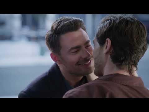 The Holiday Sitter - Ending. Jonathan Bennett & George Krissa Gay Kissing Scene in Hallmark First!!