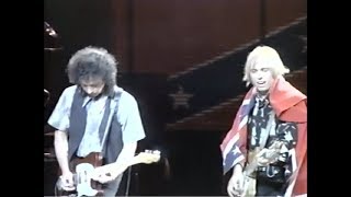 Tom Petty and the Heartbreakers - Rebels - Pack Up the Plantation: Live! (1985)