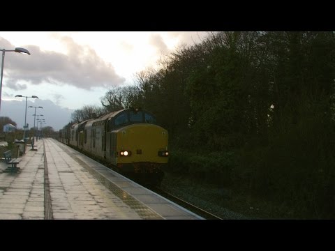 Prestatyn 28.1.2015 - DRS 37612 & 37609 on Valley flasks