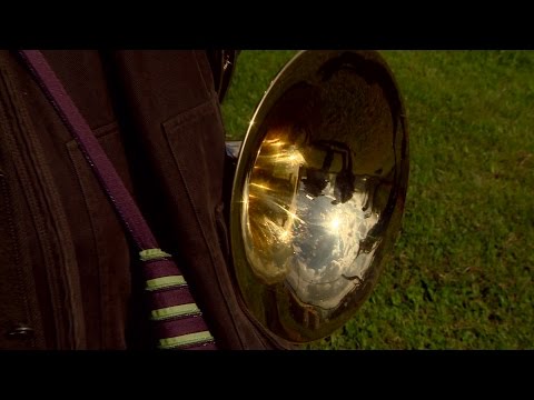 Serieus getoeter in Moergestel: 120 jachthoorn blazers doen mee aan NK Jachthoorn Blazen