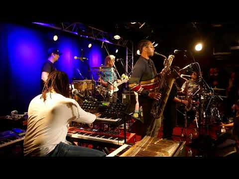 Ghost-Note - 4 (New Morning - Paris - November 9th 2021)