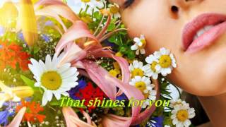 April Love ( 1961 ) - CONNIE FRANCIS - Lyrics